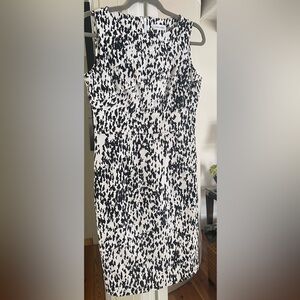 Calvin Klein tiered sheath Dress size 4